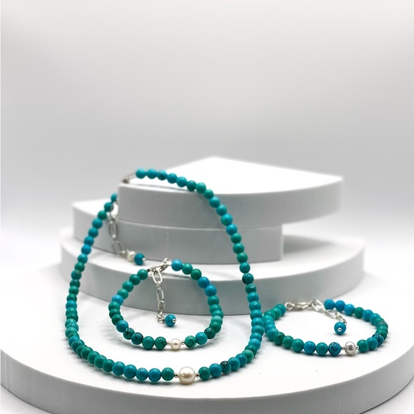 Genuine Turquoise & Freshwater Pearl Necklace - Picture 9 of 10